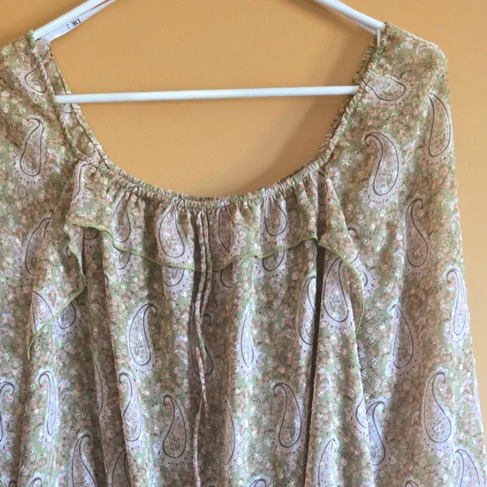 DR2 Paisley Ruffle Top, M - Picture 3 of 8